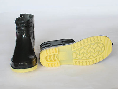 祥程鞋業雨靴生產/臨沂俊翔雨靴鞋業圖片|祥程鞋業雨靴生產/臨沂俊翔雨靴鞋業產品圖片由臨沂俊翔雨靴公司生產提供-